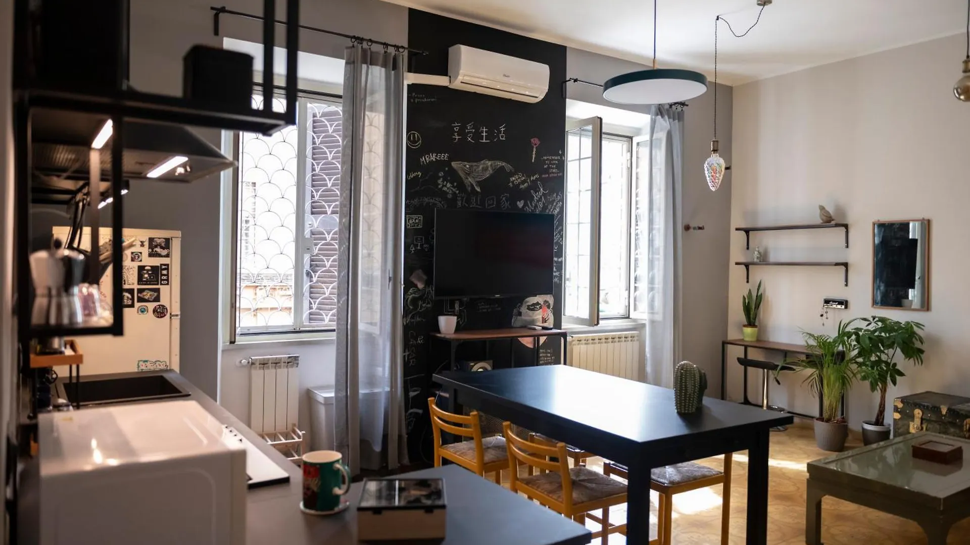 Artist Vatican House Rome Apartment